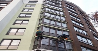 Установка крыши на балкон Протвино цена от 1046 руб. м/2.